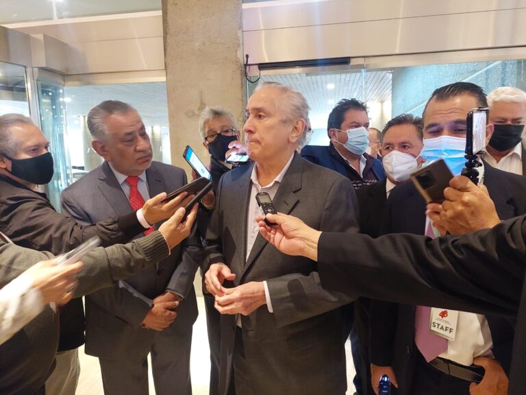 Habrá Vales de fin de año Para Trabajadores al Servicio del Estado: FSTSE-SHCP