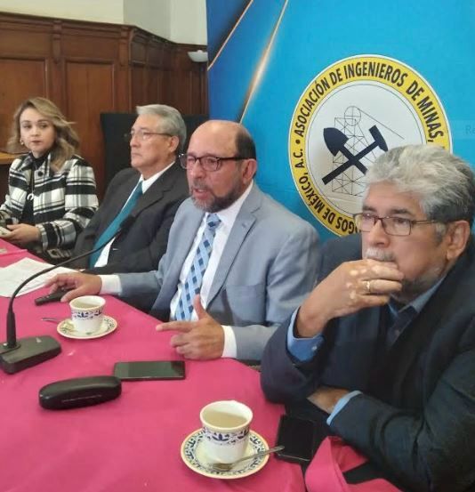 En Jaque, la Producción Mexicana de Cemento y Cobre: AIMMGM