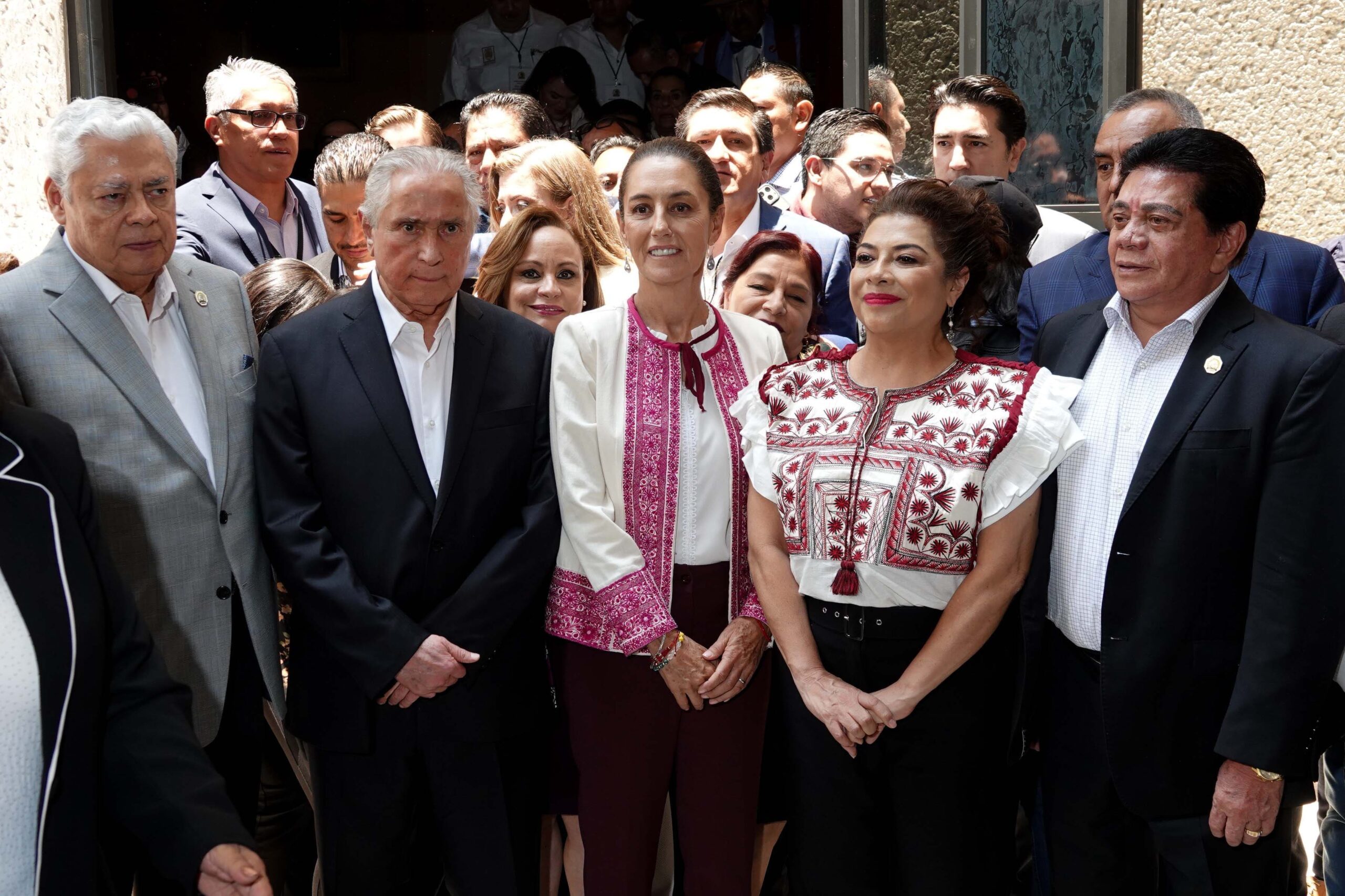 Será de 6.7% Ponderado, el Aumento Salarial Para Trabajadores al Servicio del Estado
