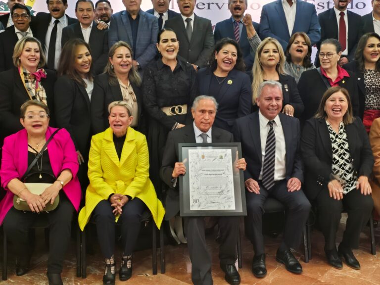 Rumbo al Congreso Nacional de FSTSE, Recibe Joel Ayala Respaldo del SNTSA