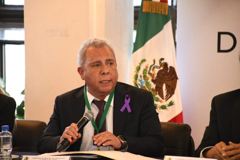 Sera de 9% el Aumento Salarial a Trabajadores al Servicio del Estado