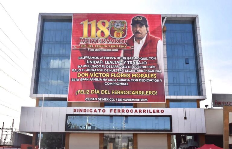 STFRM Conmemora Este Viernes, el 118 Aniversario del Día del Ferrocarrilero; Líderes Obreros, Presentes