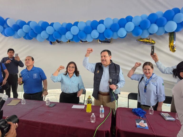 Tendrán Trabajadores del ISSSTE, Respuestas a sus Demandas: Roberto Gómez