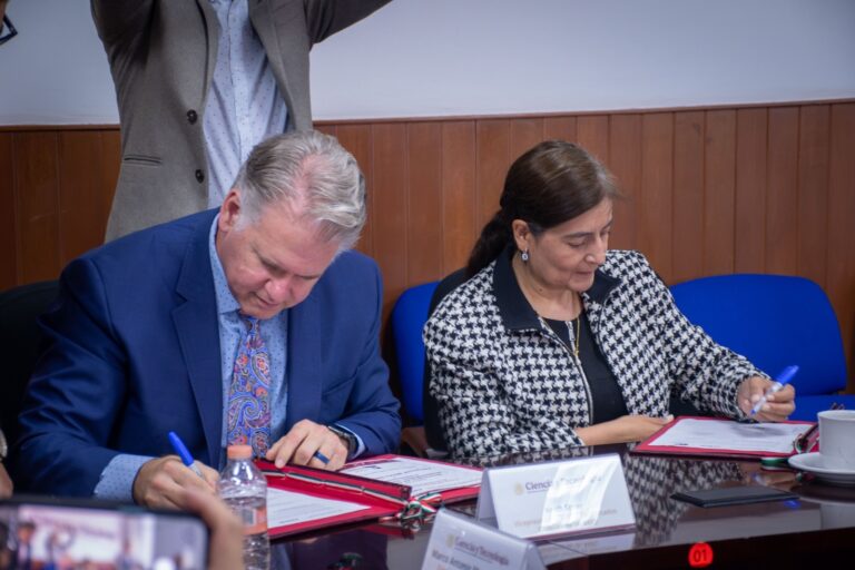 En México, Secihti y AMD, Formarán Talento en Inteligencia Artificial y en Supercómputo