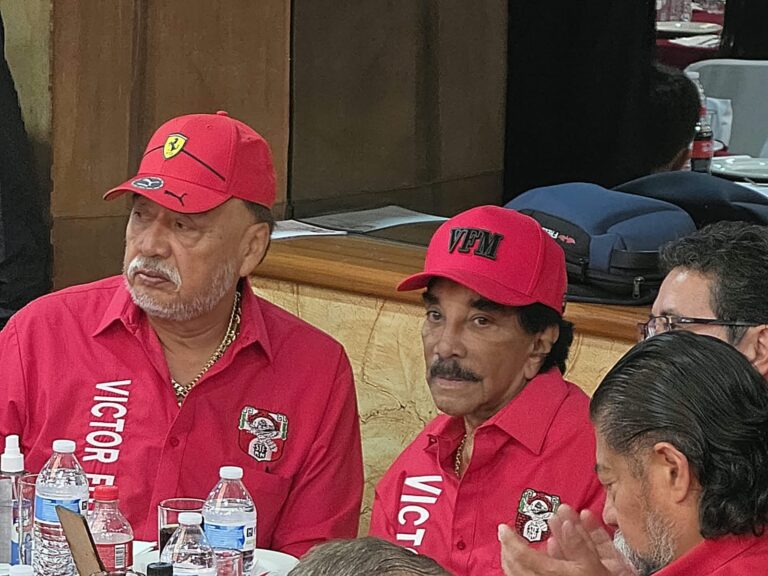 La Organización Democracia Sindical, Celebra 32 Años; Convirtió en Líder del STFRM a Víctor Flores