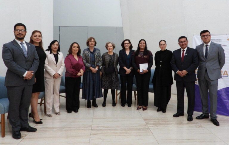 Necesario Revertir Rezago Histórico de Mujeres en la Ciencia: Secihti